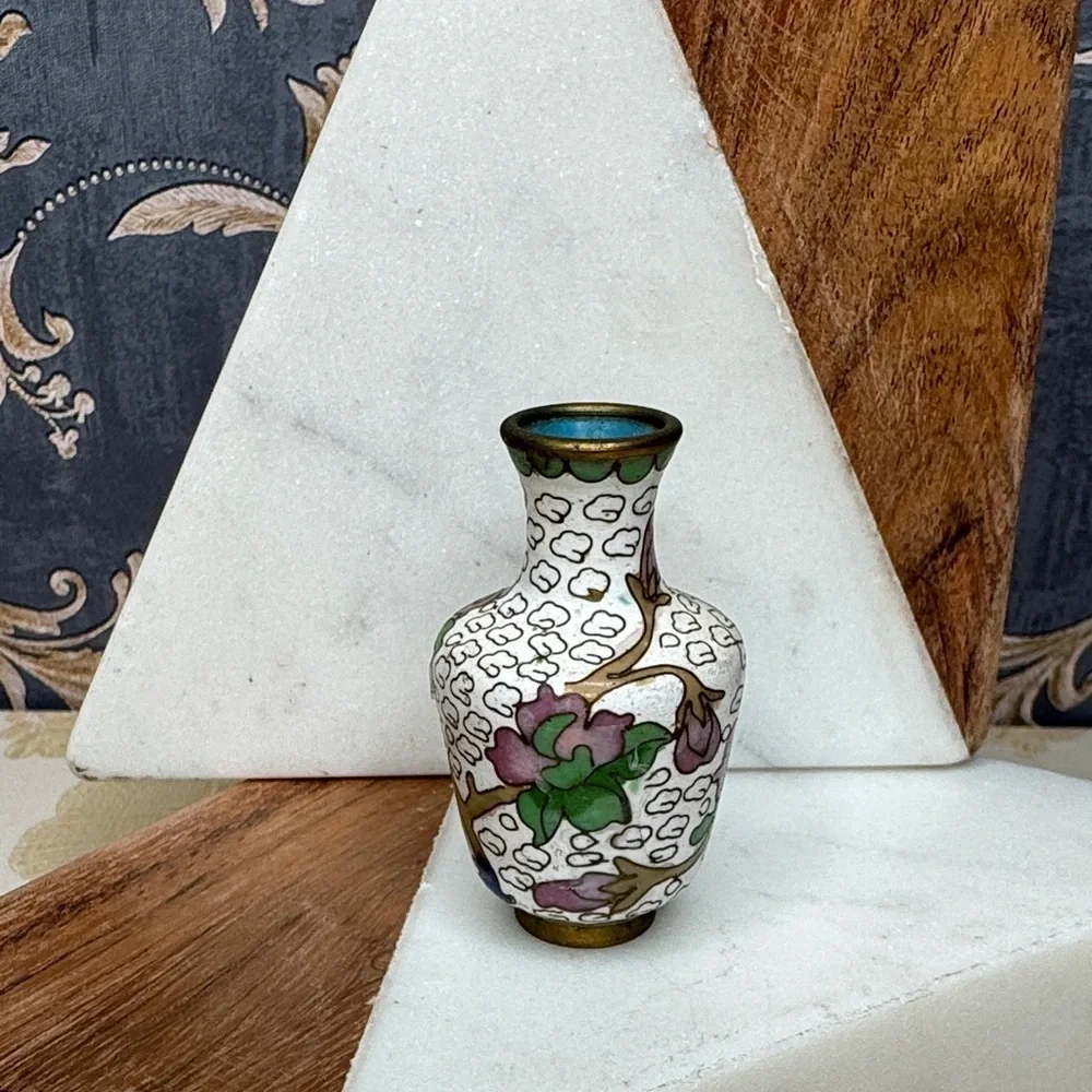 Antique Mini  Cloisonné Chinese Metal Oriental Old Ancient Vase